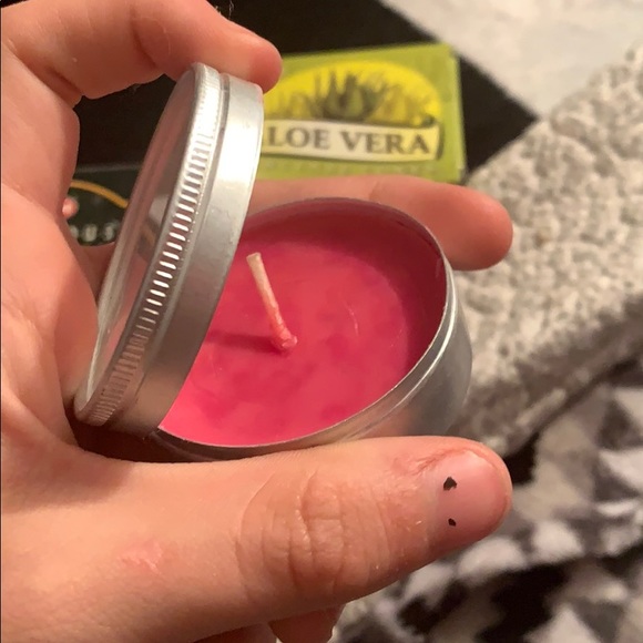 Three incense cones and pink candle! - Picture 5 of 5